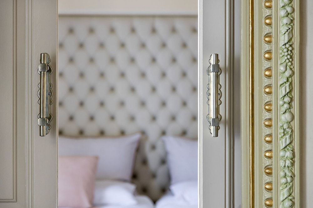 undefined El Palauet Modernist Suites Barcelona 8