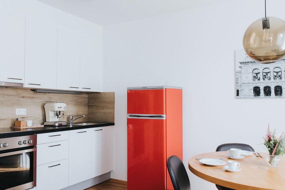 undefined Parks 73 The TownHouse Hotel 10