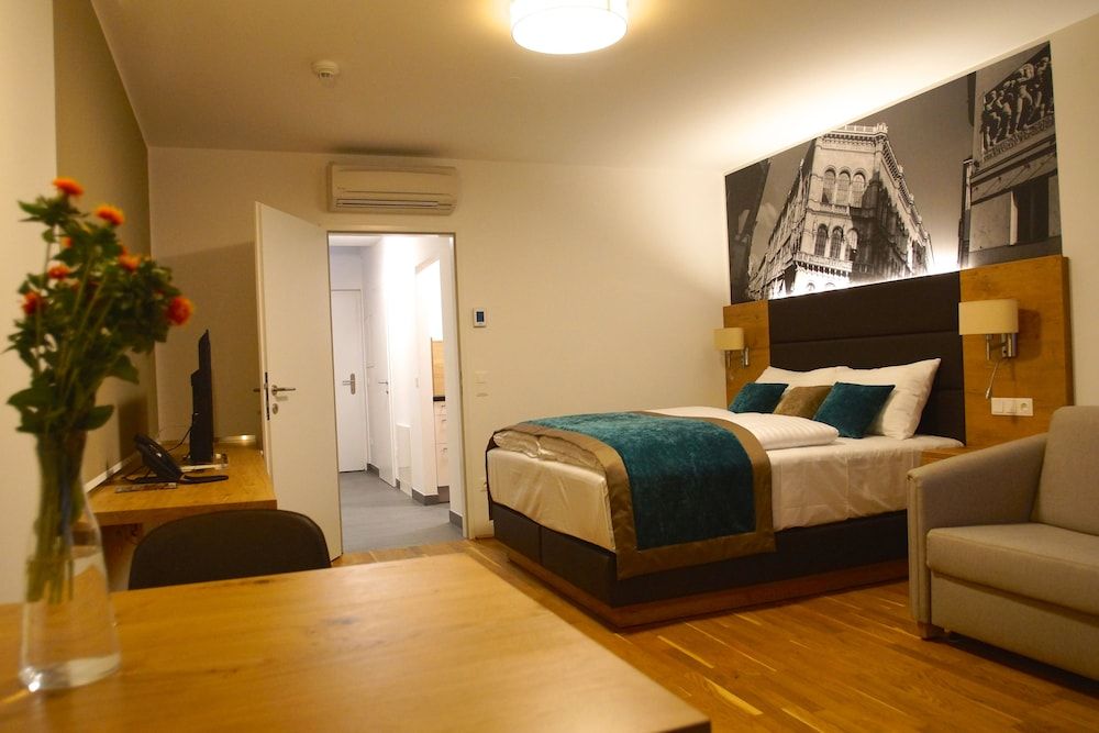 Deluxe Suite, Patio