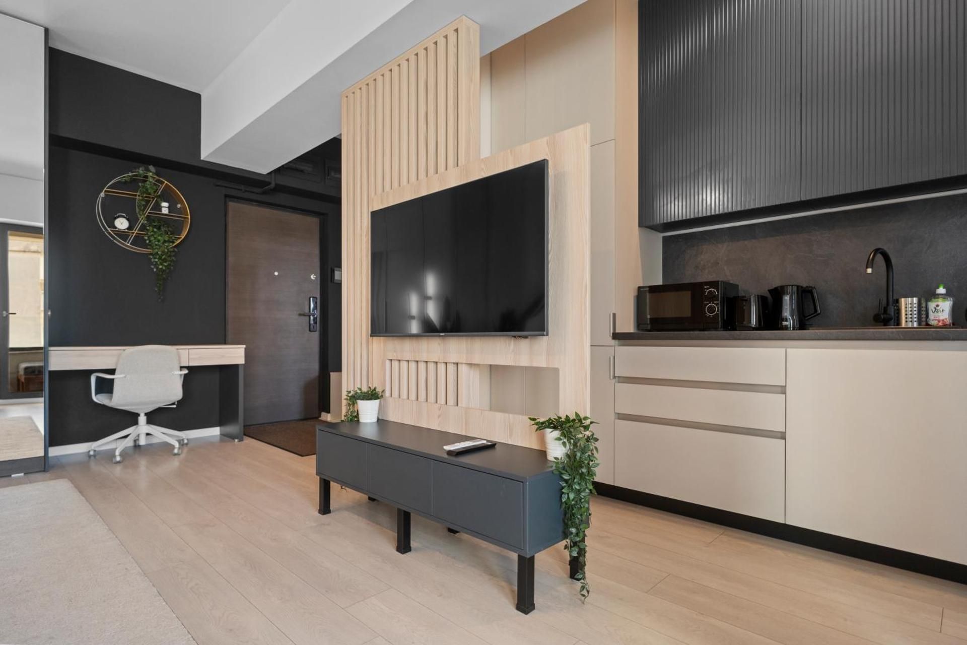 undefined Union Plaza Hotel 5