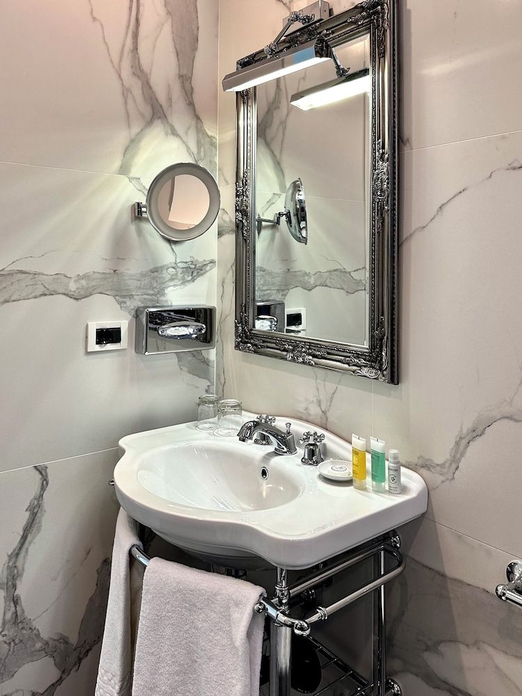 Hotel Riviera & Maximilians Family Suite 3