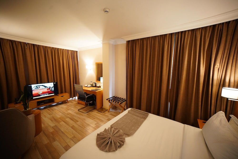 Mado Hotel Club King Room