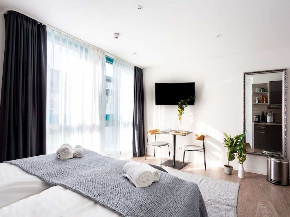 undefined limehome Köln Friesenplatz