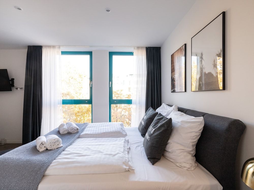 limehome Köln Friesenplatz Suite M - Street View 4