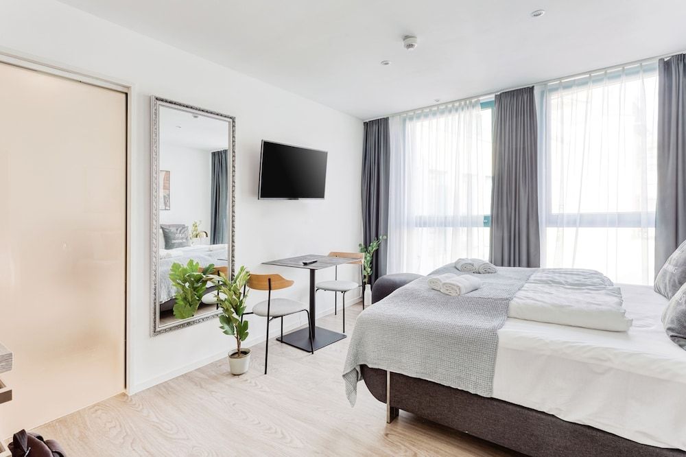 undefined limehome Köln Friesenplatz 2