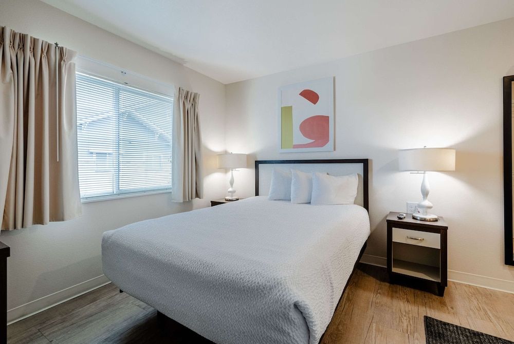 WaterWalk Extended Stay by Wyndham Wichita Suite, 3 Bedrooms