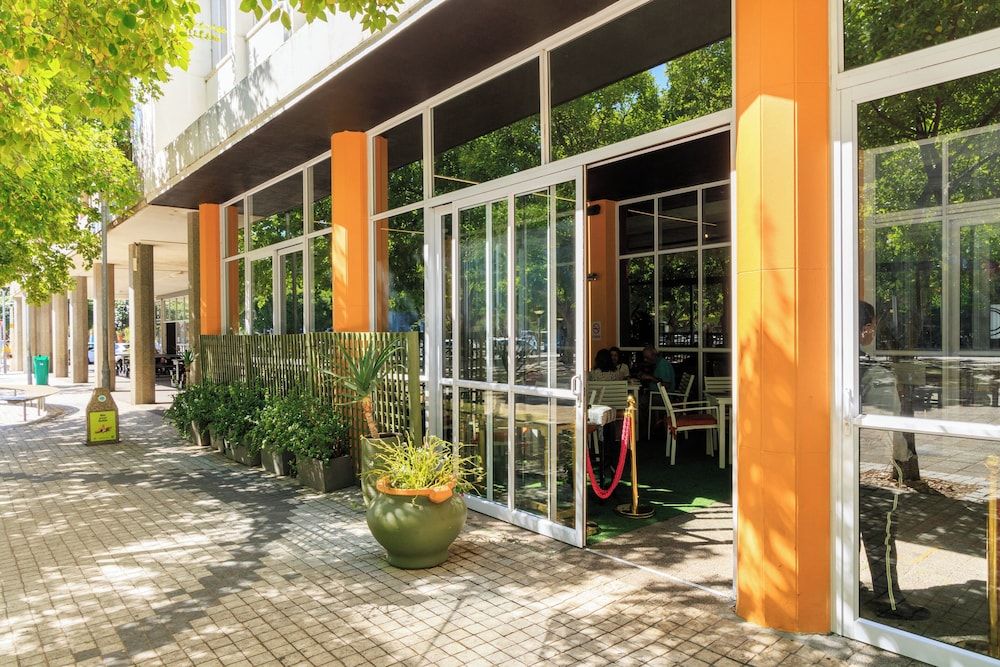 undefined ONOMO Hotel Cape Town Foreshore 5