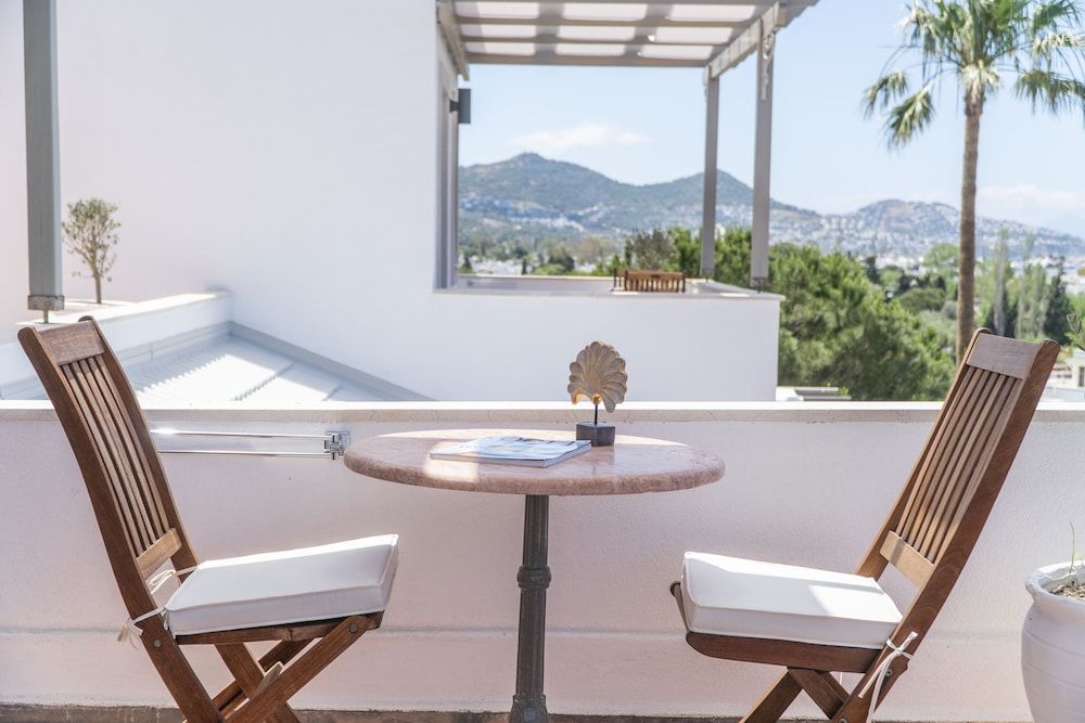 Elementa Boutique Hotel Superior Double or Twin Room, 1 Bedroom, Non Smoking 9