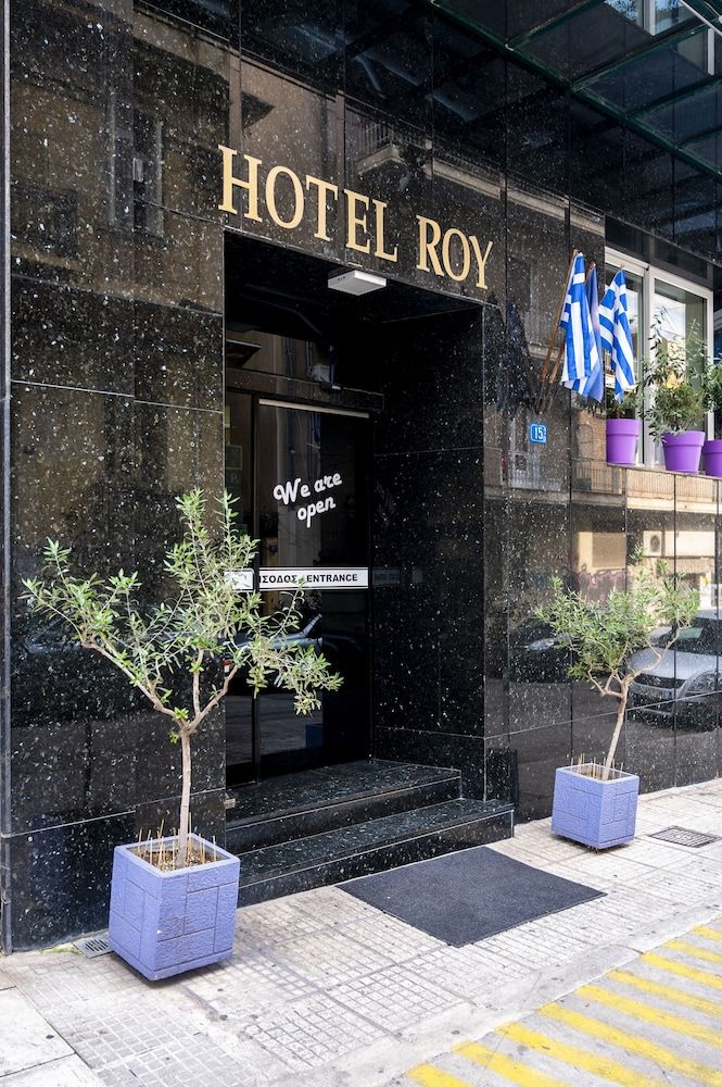 undefined ROY Hotel 8