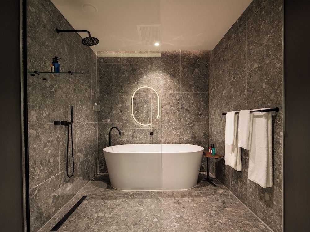 undefined The Rockefeller Hotel by NEWMARK 10