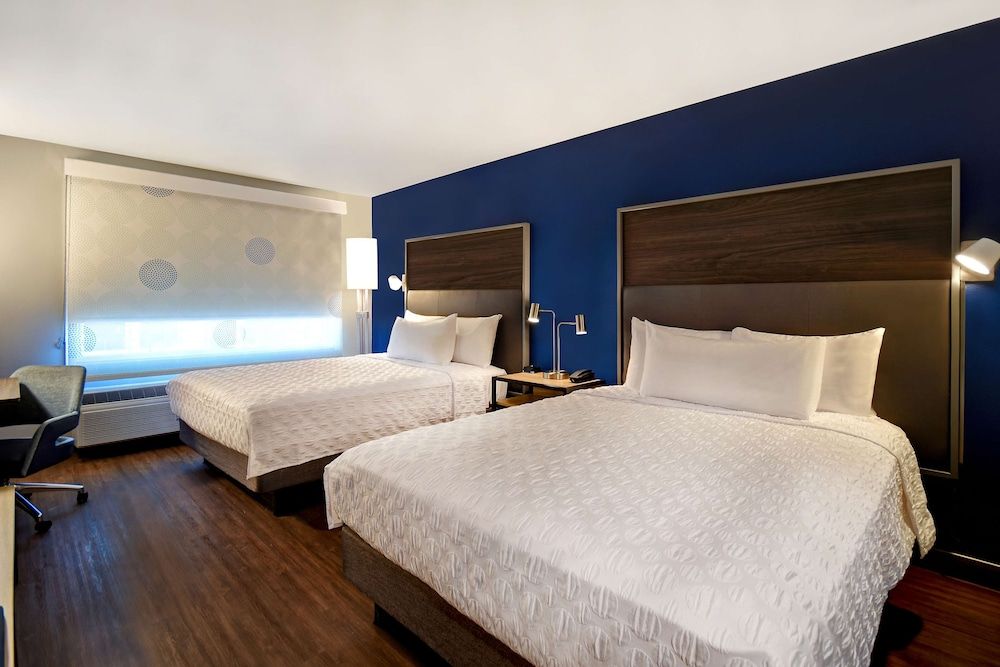 Room, 2 Queen Beds, Accessible (Hearing)