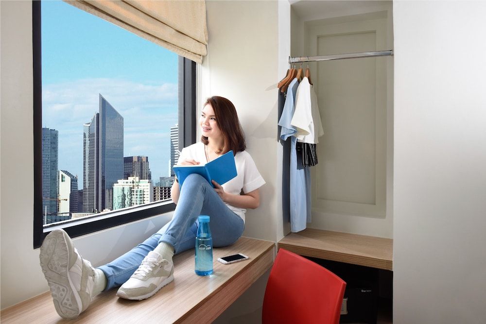 Hop Inn Hotel Tomas Morato Quezon City Standard Twin Room 8