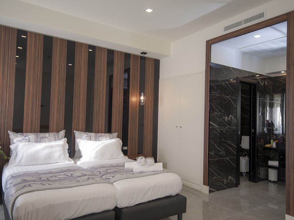 undefined Palazzo Firenze 8