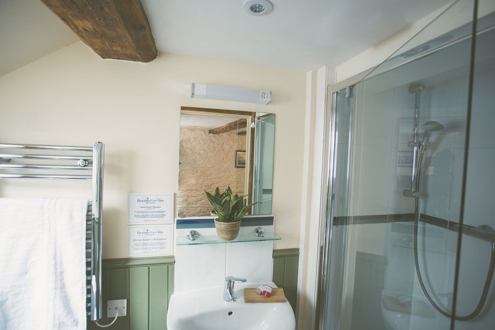 Bayards Cove Inn Deluxe Double Room, Ensuite (Jervis) 2