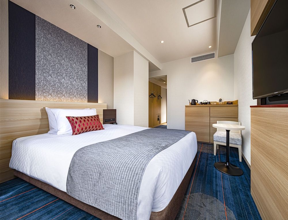 Basic Single Room