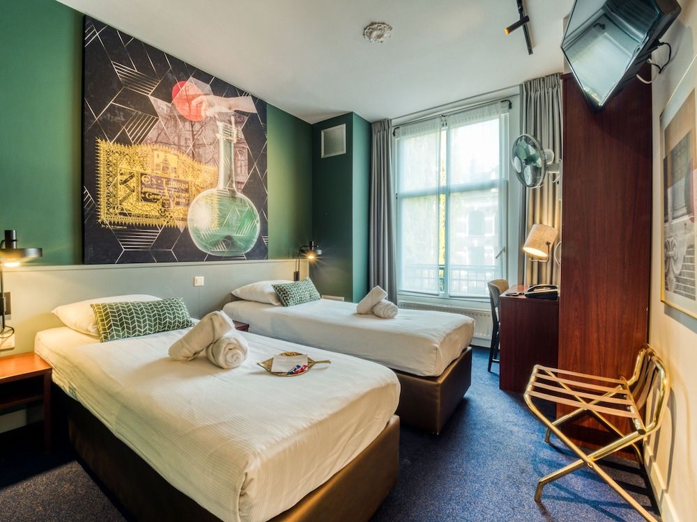 undefined Hotel Alexander 2