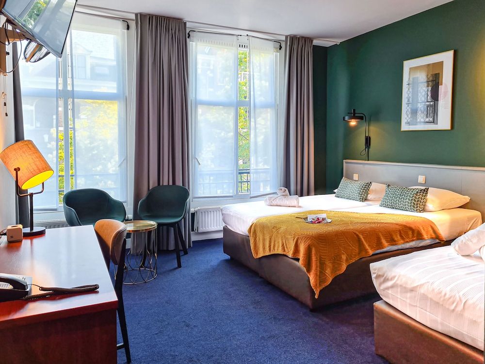 undefined Hotel Alexander 5