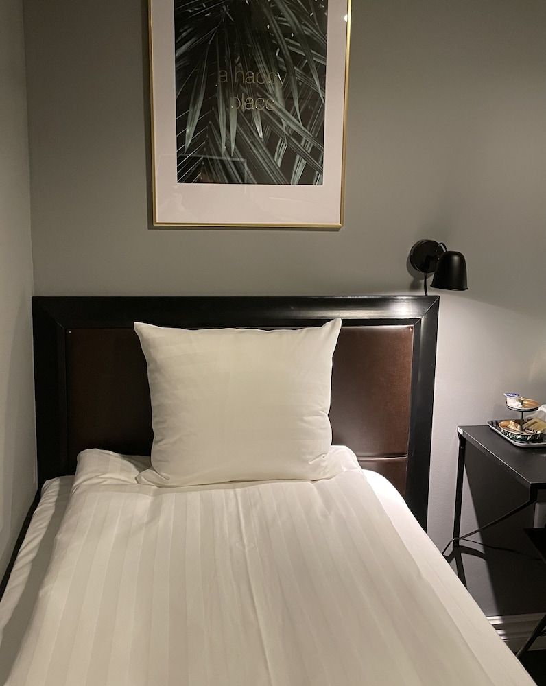 undefined Unique Hotel Jungfrugatan 8