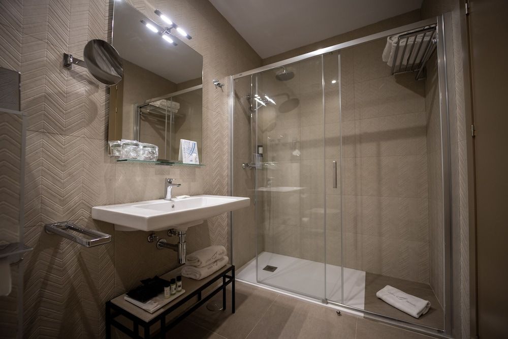 Abba Sevilla hotel Cosy Room 3