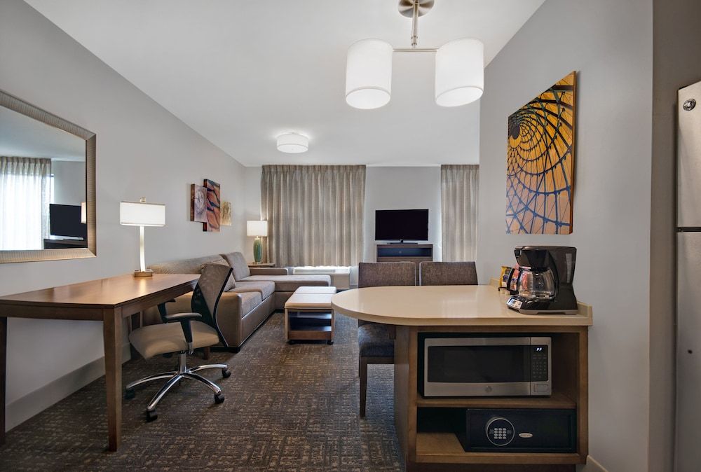 Studio Suite, 1 King Bed, Accessible, Kitchen (Communications)