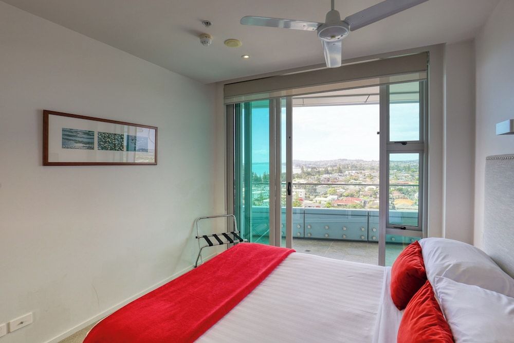 Marsden Suites Nautilus Orewa Deluxe Two Bedroom Apartment with Sea View 7