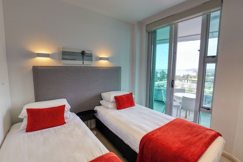 Marsden Suites Nautilus Orewa Deluxe Two Bedroom Apartment with Sea View