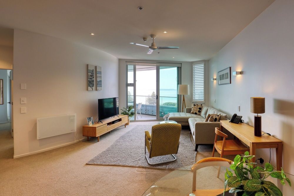 Marsden Suites Nautilus Orewa Deluxe Two Bedroom Apartment with Sea View 8