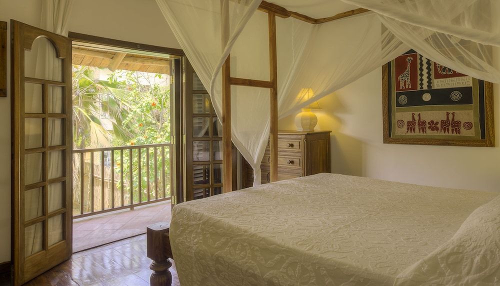 Kobe Suite Resort Luxury Apartment, Ocean View 2