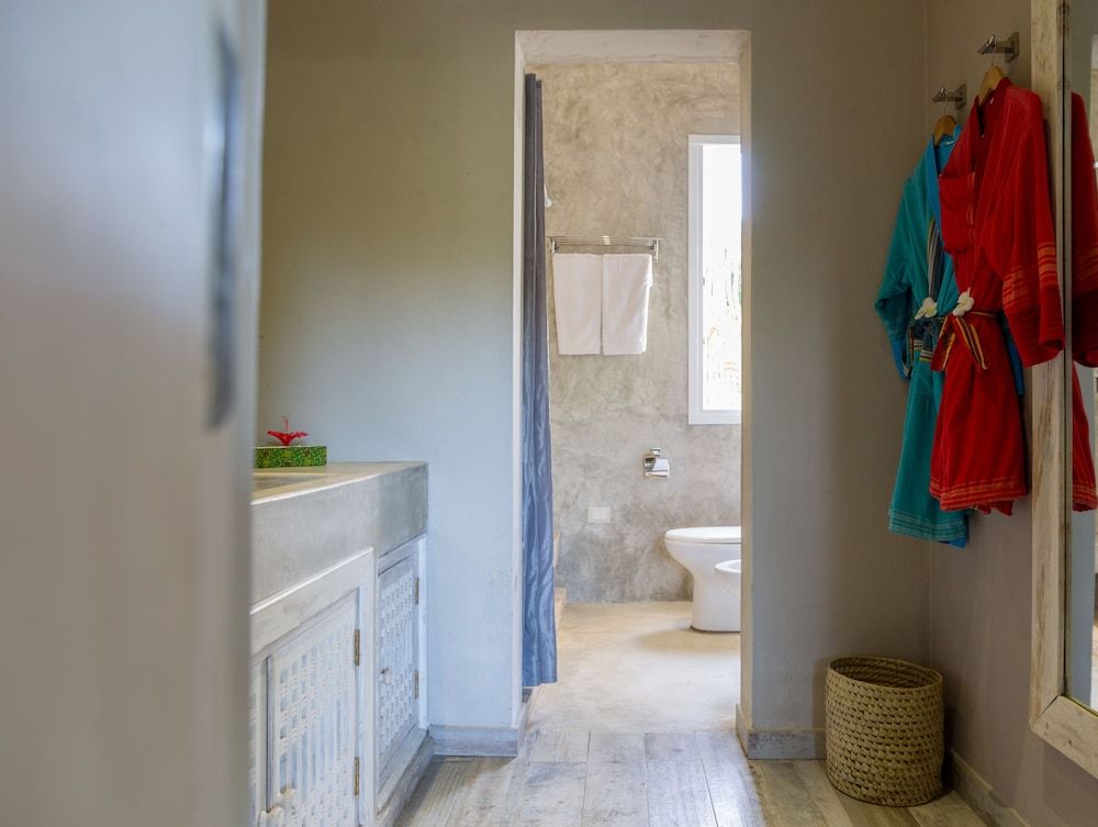 Kobe Suite Resort Standard Suite, Garden View 4