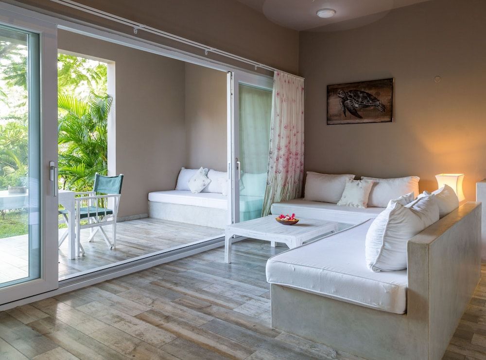 Kobe Suite Resort Deluxe Suite, Garden View 2