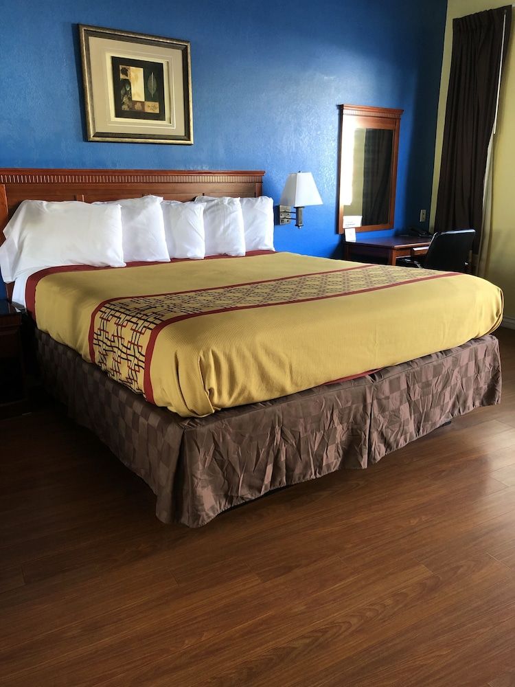 Encore Motel Near Marina Del Rey, Culver City & Venice Standard Single Room 8