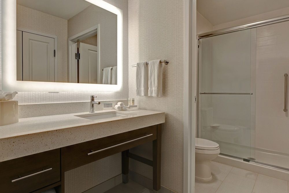 Suite, 2 Queen Beds, Accessible, Non Smoking (Hearing)
