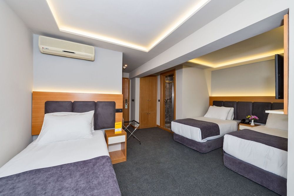 undefined Bergama Hotel 9