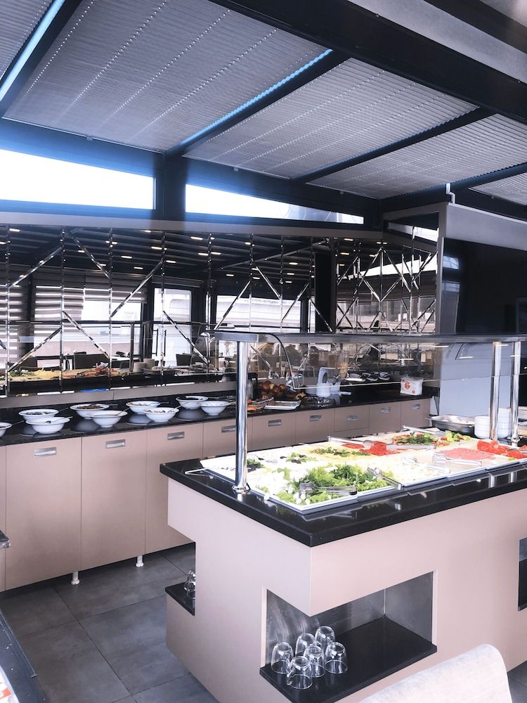 undefined Bergama Hotel