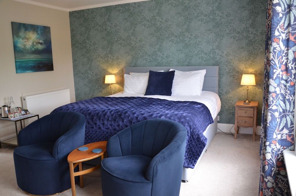 Atholl House Skye Double Room (Superking) 3