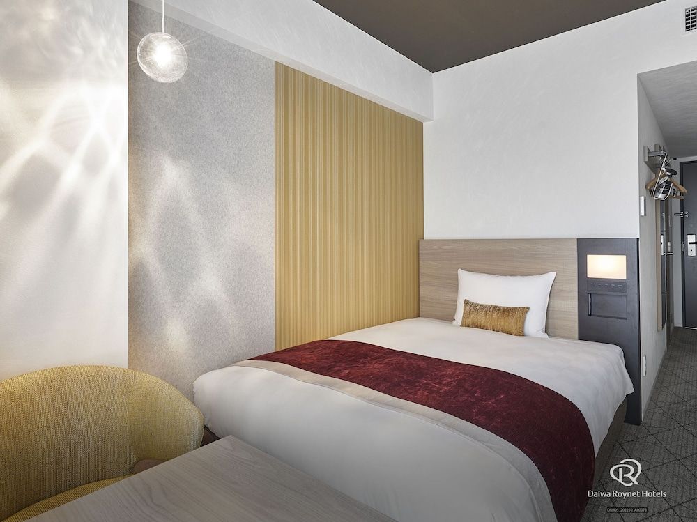 Daiwa Roynet Hotel Osaka Sakaisuji Honmachi PREMIER Standard Double Room, Non Smoking 2