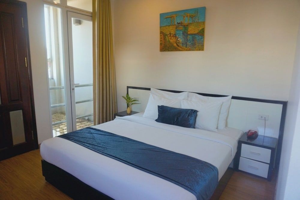 undefined Rising Dragon Estate Hotel 2