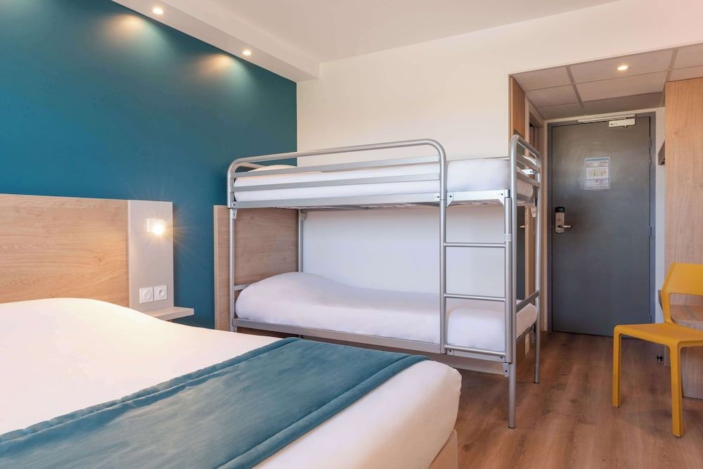 Standard Room, Multiple Beds