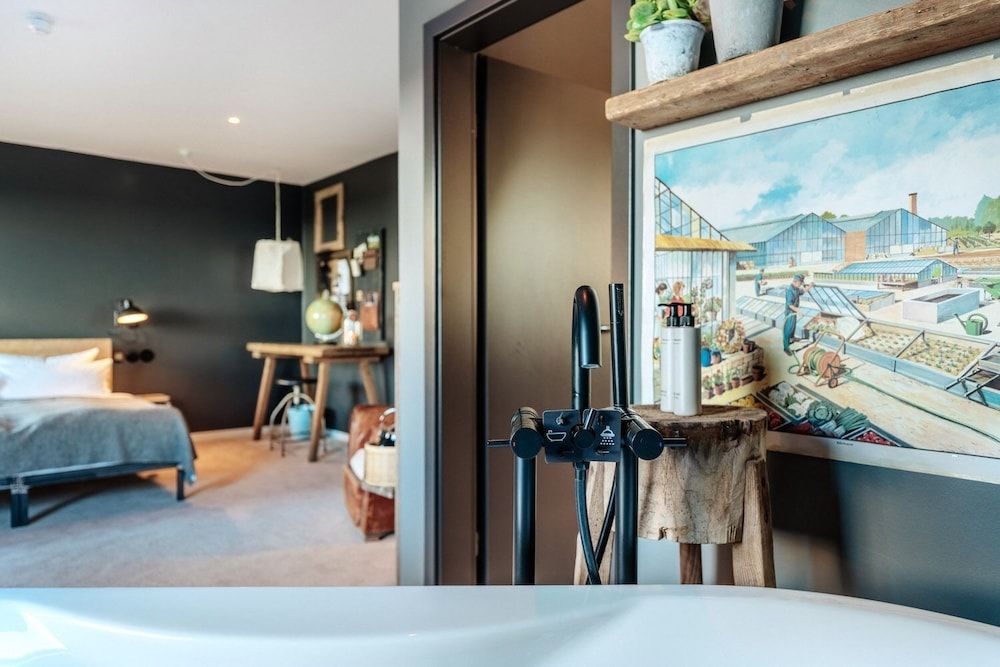 The Hearts Hotel Boutique und Event Resort Exclusive Double Room, Bathtub 2