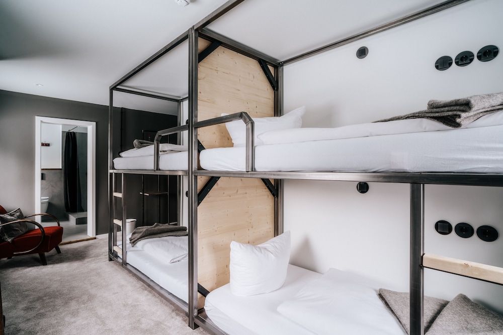 Room Service - Dining