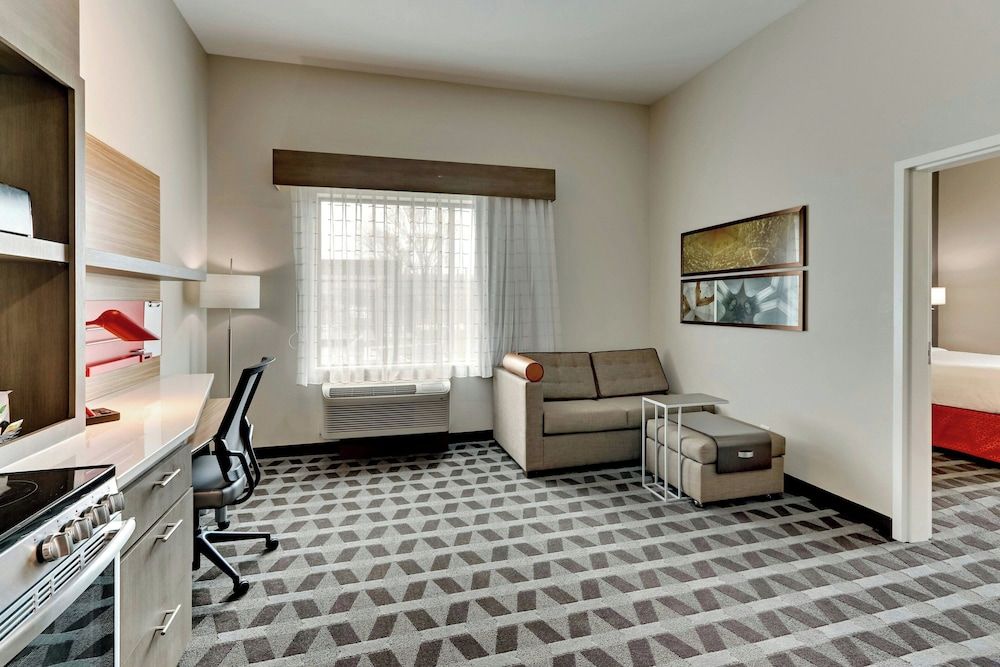 undefined TownePlace Suites by Marriott Houston Northwest/Beltway 8 2