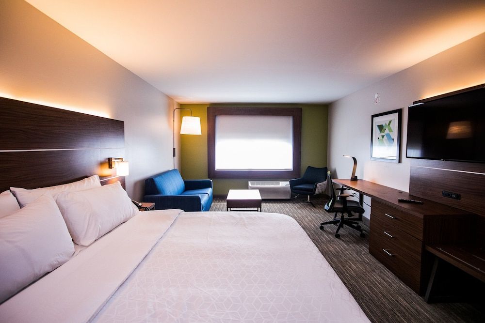 Suite, 1 King Bed
