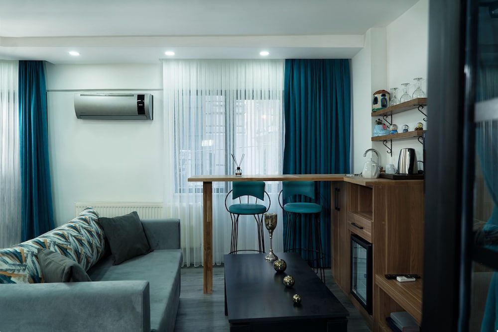 Taksim Yazici Residence Deluxe Double Room, City View 16