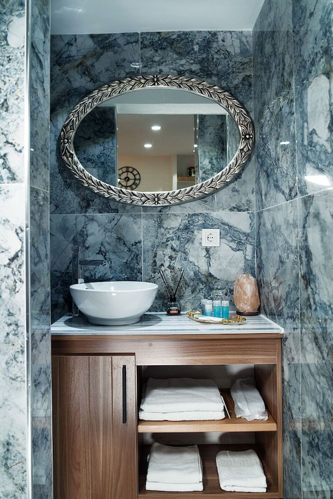 Taksim Yazici Residence Deluxe Double Room, City View 11