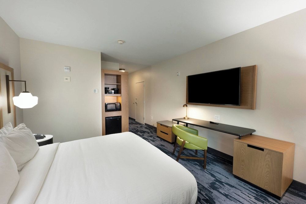 Room, 1 King Bed