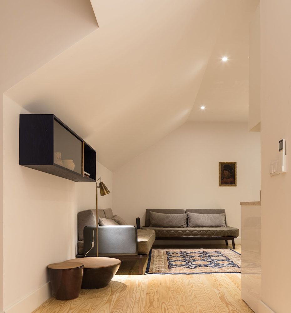 The Visionaire Apartments Studio 10