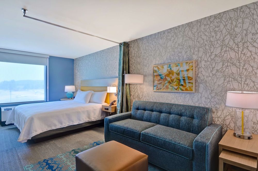 Studio Suite, 1 King Bed, Non Smoking