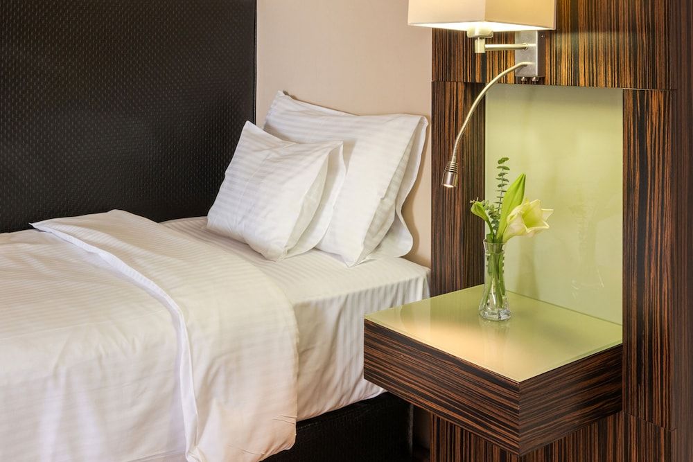 Premium Single Room