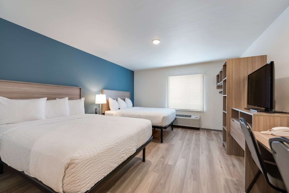 Room, 2 Queen Beds, Accessible, Non Smoking