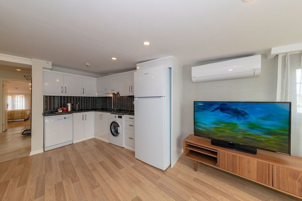 Feri Suites Family Suite 12